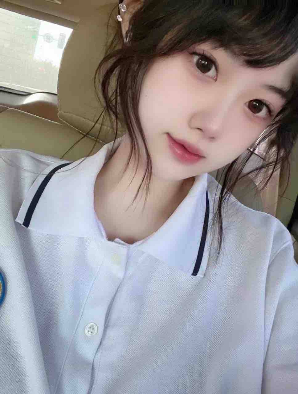 重庆  🌟极品美院学生： 纯天然全身0整 🈚️纹身 肤白牛奶肌 性格温柔有趣 可甜可御 喜欢甜美可爱的必选款宝藏女孩 up up～    • 𝐀𝐠𝐞/年龄   06        𝐁𝐮𝐬𝐭/胸围 D   • 𝐇𝐞𝐢𝐠𝐡𝐭/净高168 𝐖𝐞𝐢𝐠𝐡𝐭/体重 88   •𝐒𝐩𝐞𝐜𝐢𝐚𝐥𝐢𝐭𝐲/特長 钢琴 舞蹈 潜水 电竞 高尔夫